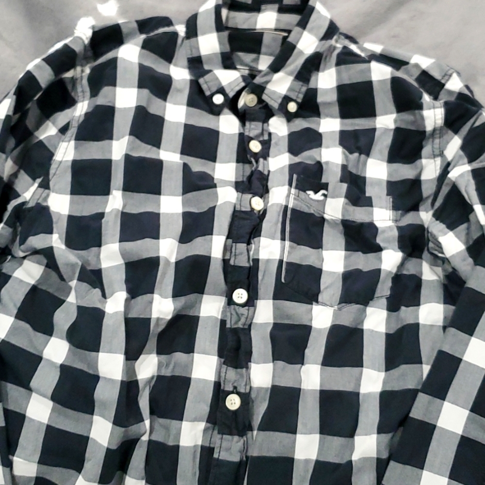 Plaid Hollister shirst for teens size L